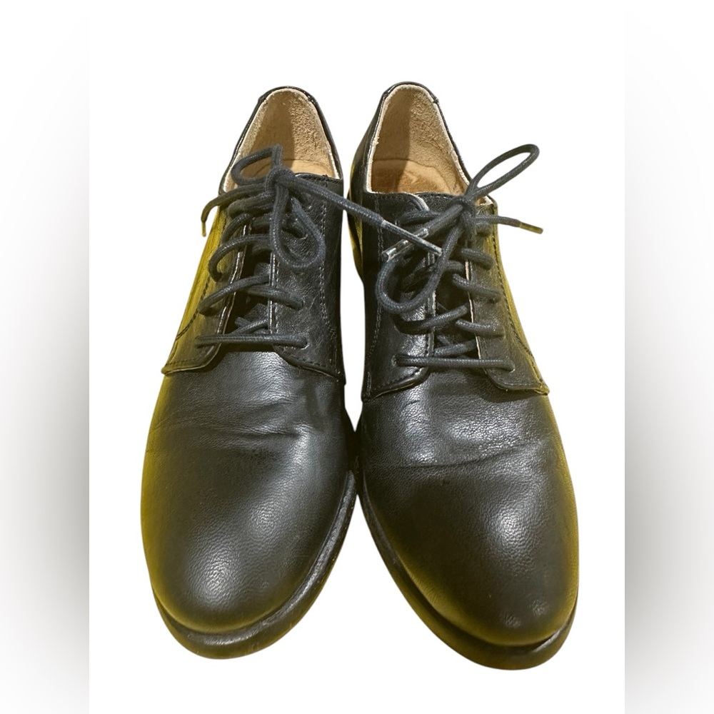 Frye Leather Lace Up‎ Carson Oxford Shoes size 5.1/2 B B4